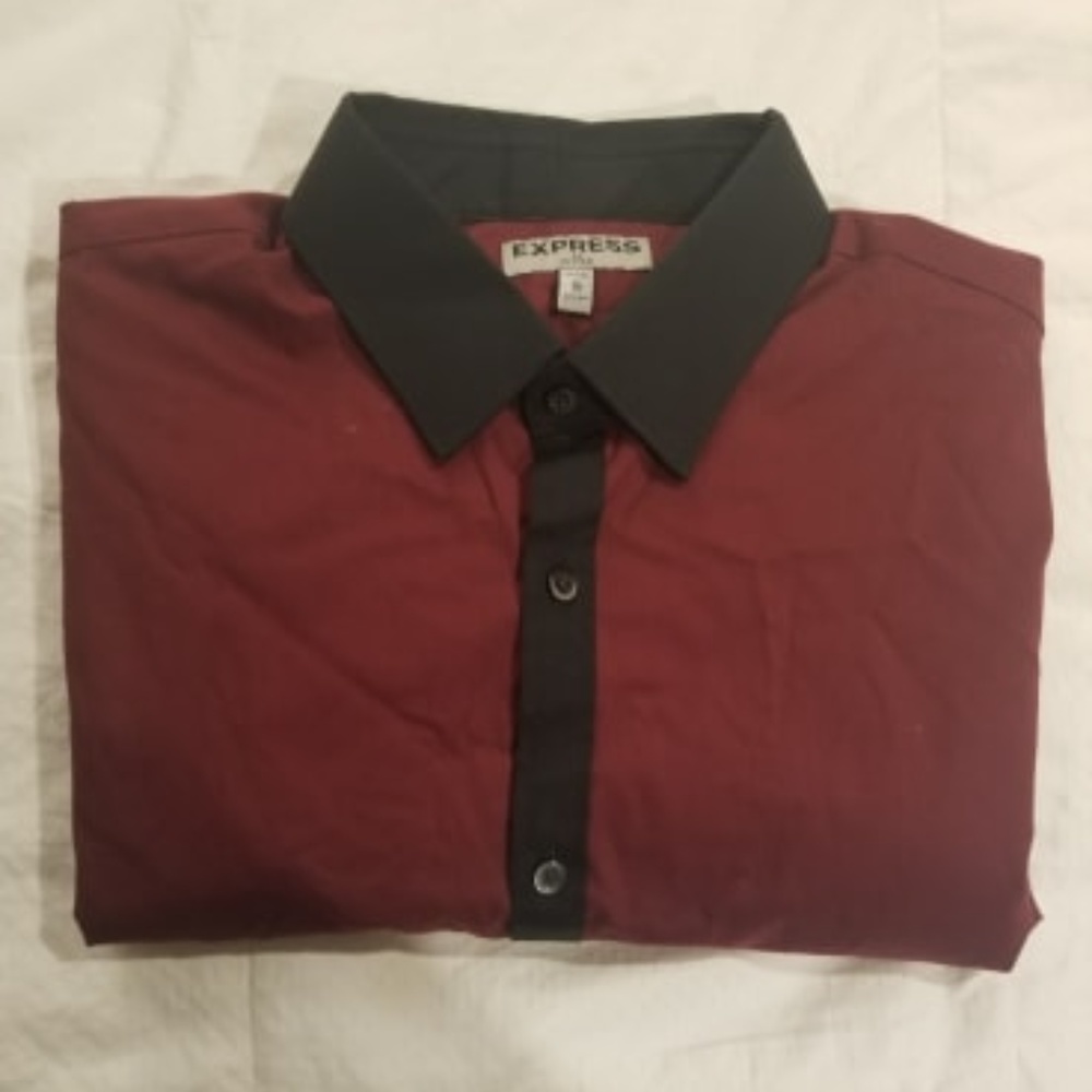 ((Brand New)) Express - Maroon & Black Button Down